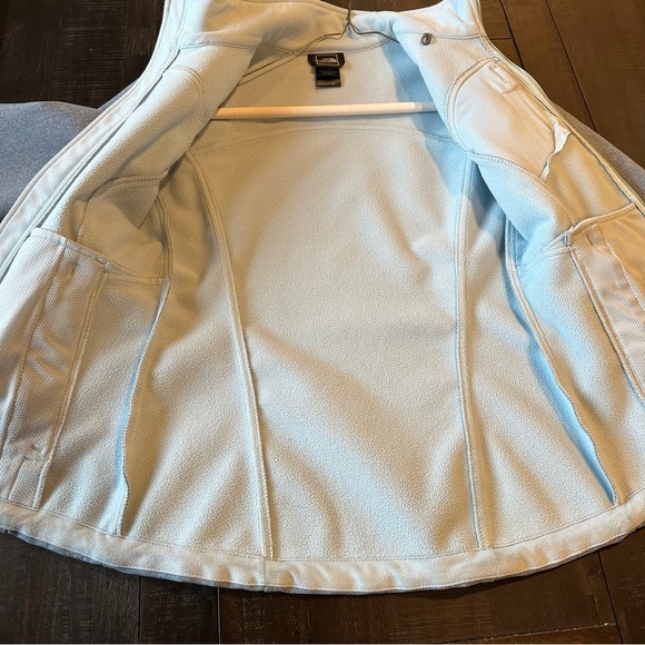 The North Face Fleece Water Resistant Jacket - Picture 11 of 13